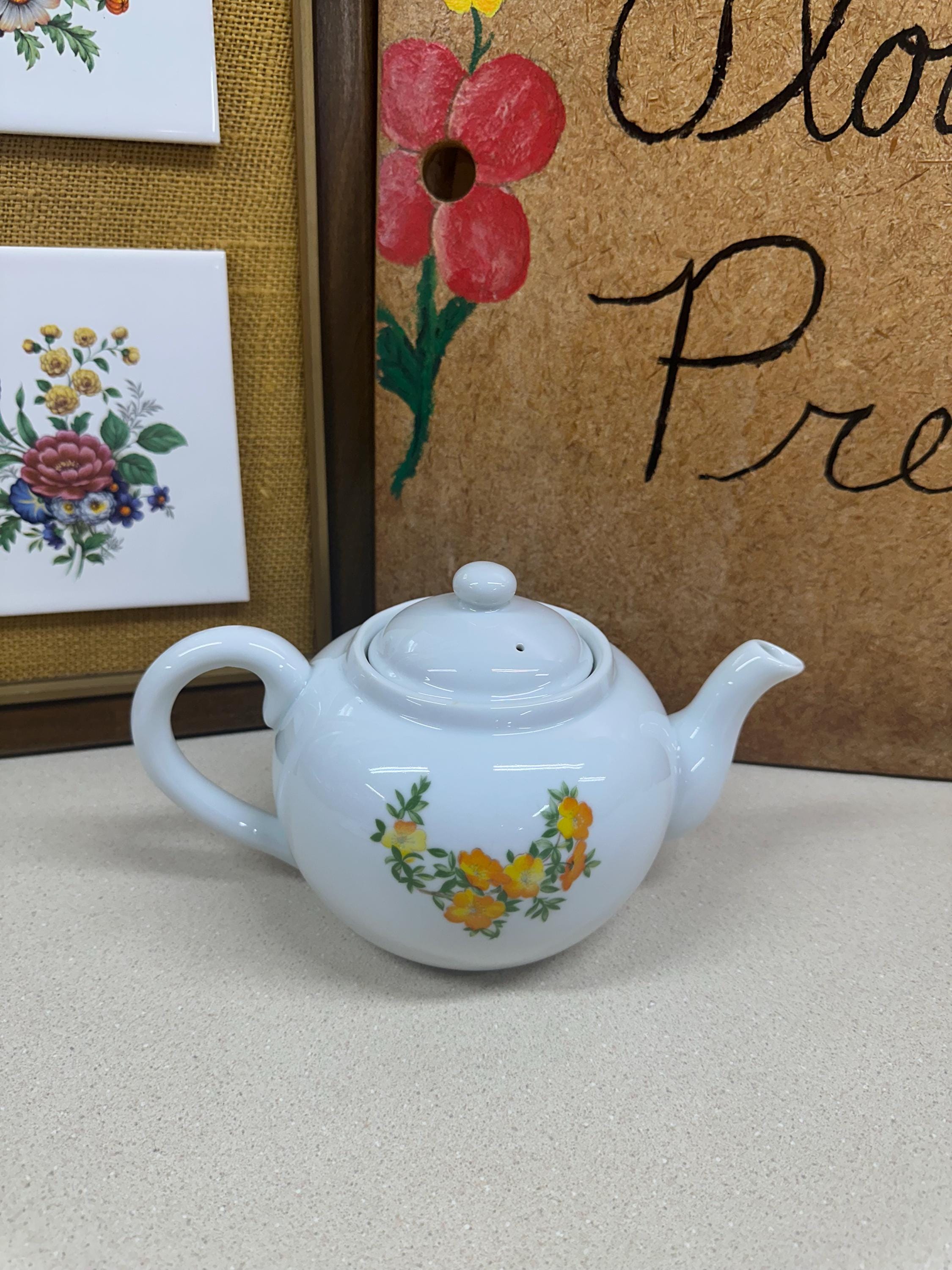 Vintage Teapot: Tea Kettle, Toscany Japan Yellow Orange Floral Kettle