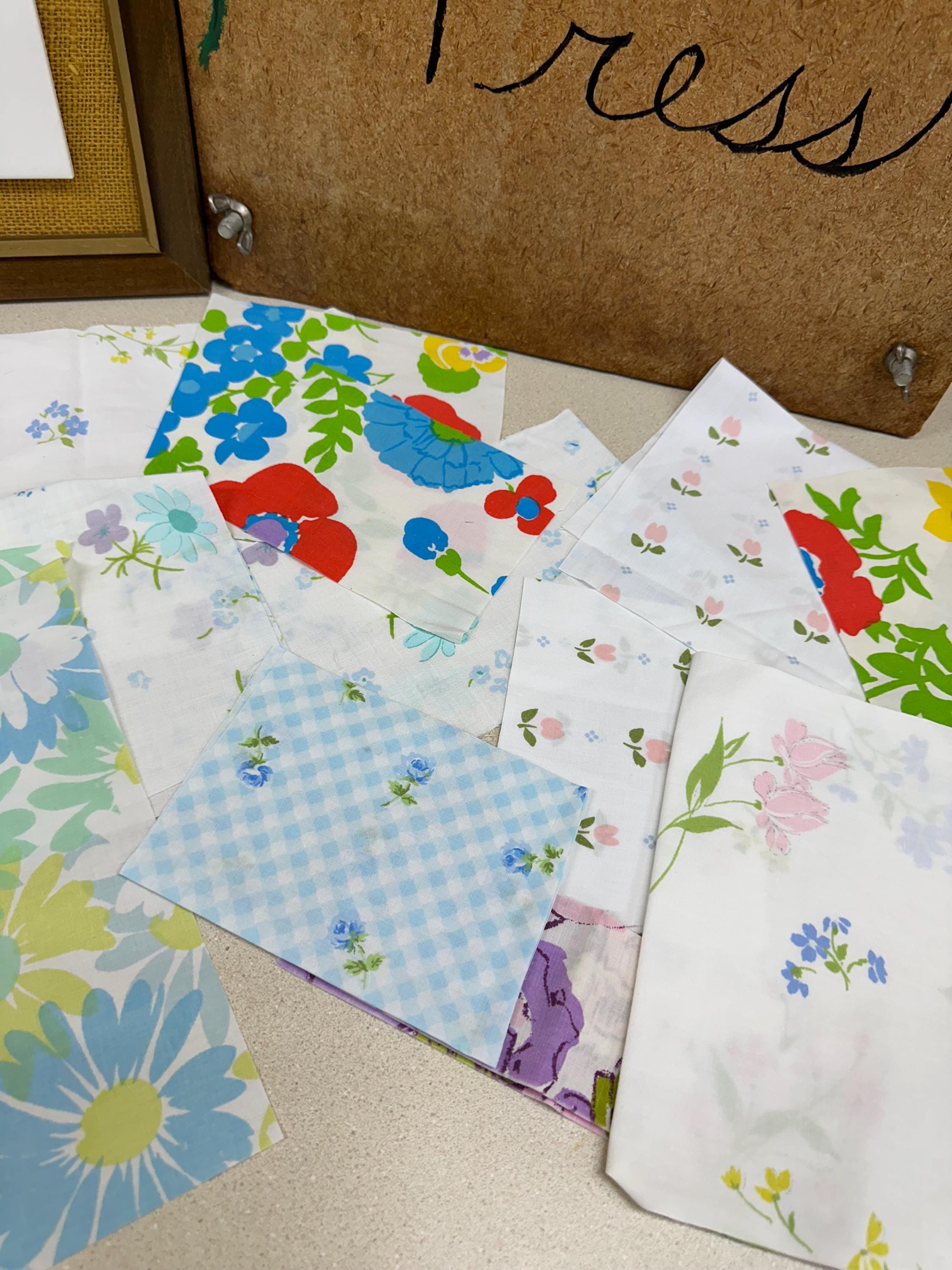 Vintage Fabric Scrap Bundle: Muslin & Percale Pieces for Crafts