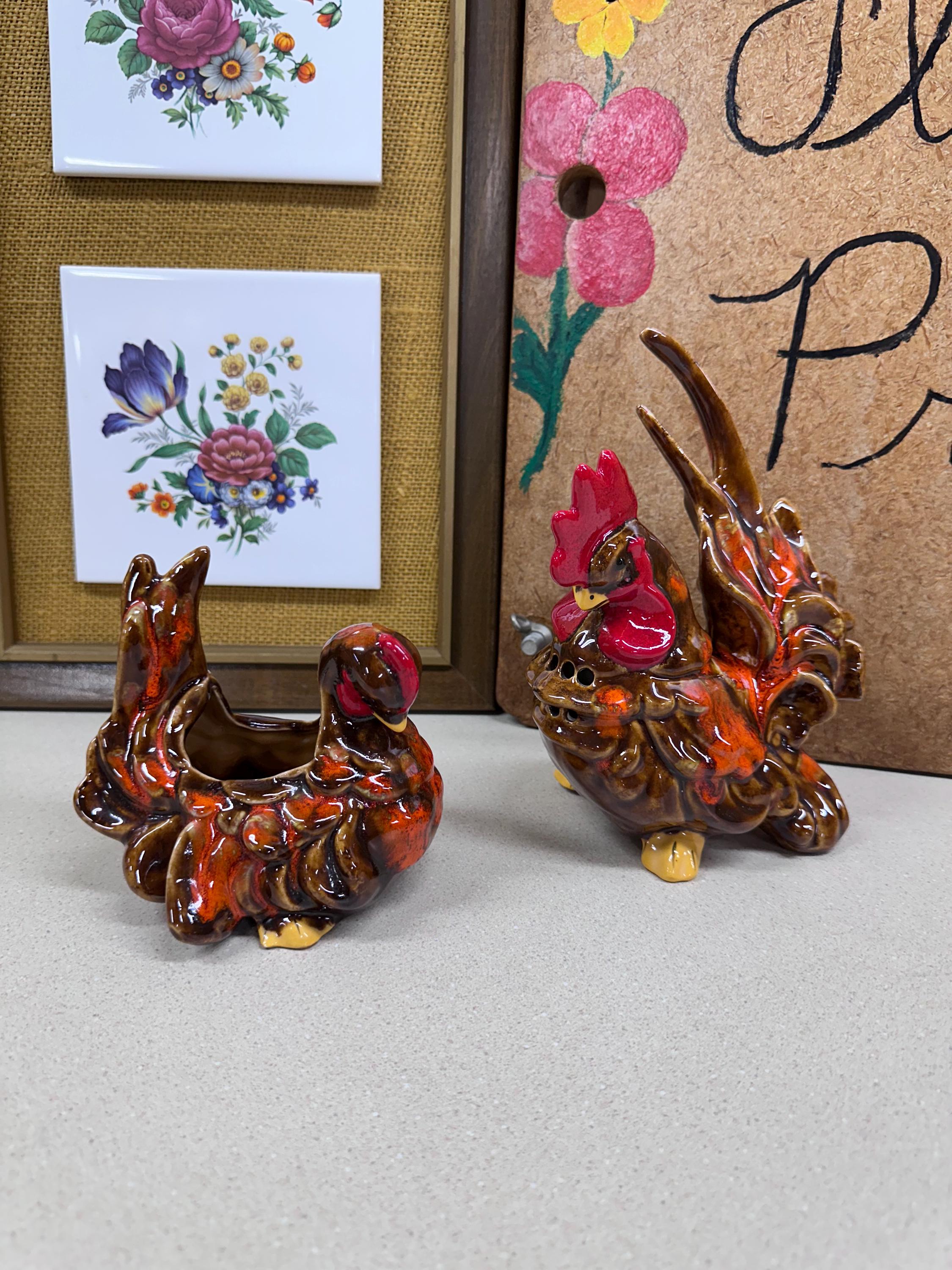 Vintage Rooster & Hen Ceramic Planter Set: Retro Farmhouse Decor- Set of 2