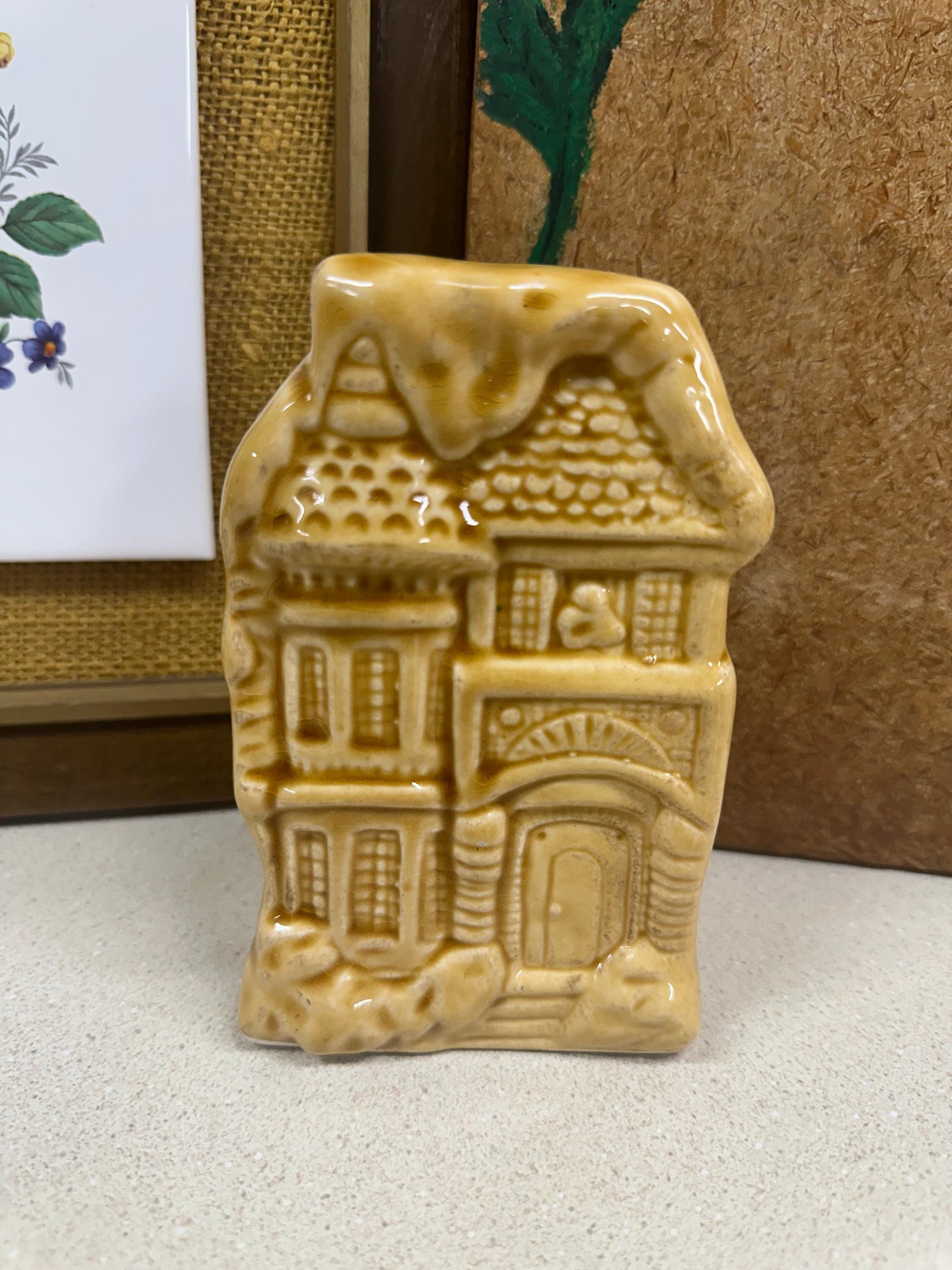 Vintage Ceramic Wall Sconce Planter: Farmhouse Decor Trinket Holder