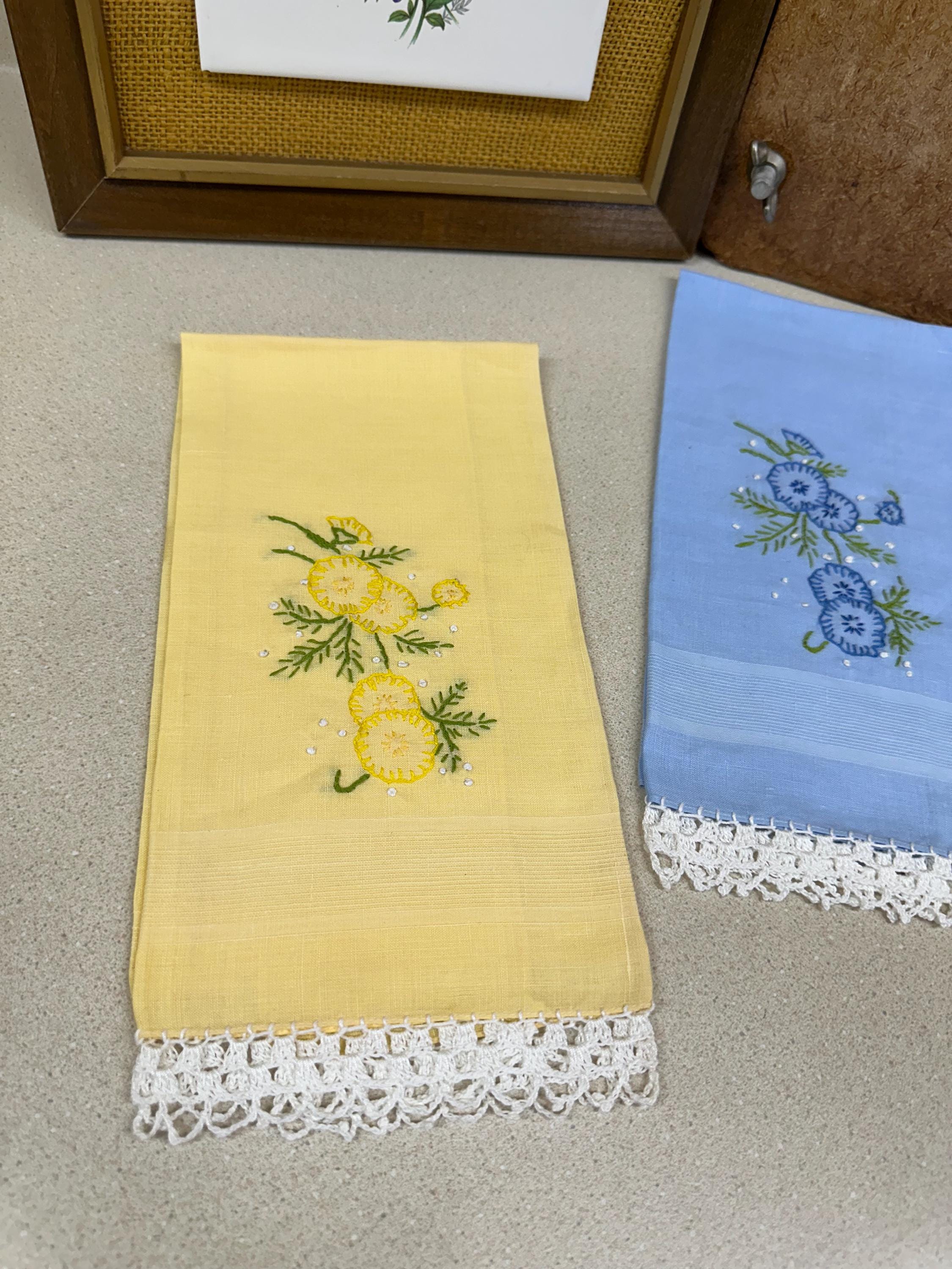 Embroidered Linen Hand Towel Set: Vintage Floral Bathroom Decor
