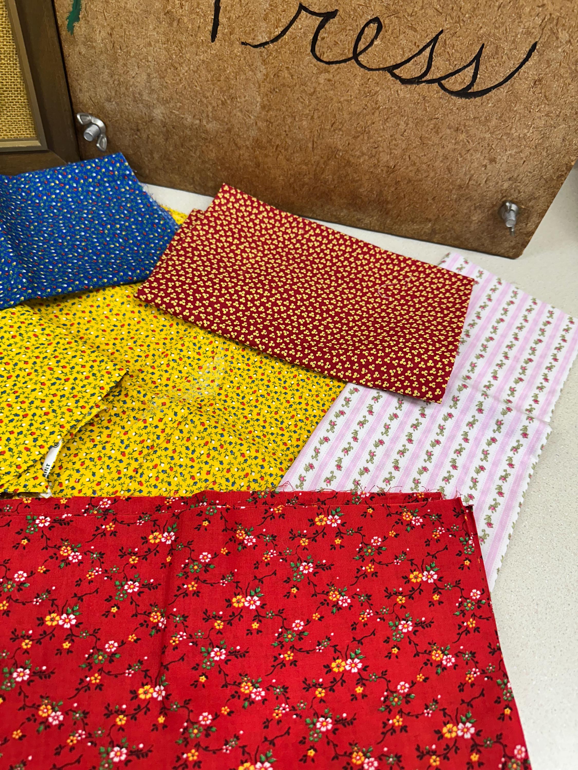 Vintage Floral Fabric Bundle: 6 Retro Sewing Craft Textiles