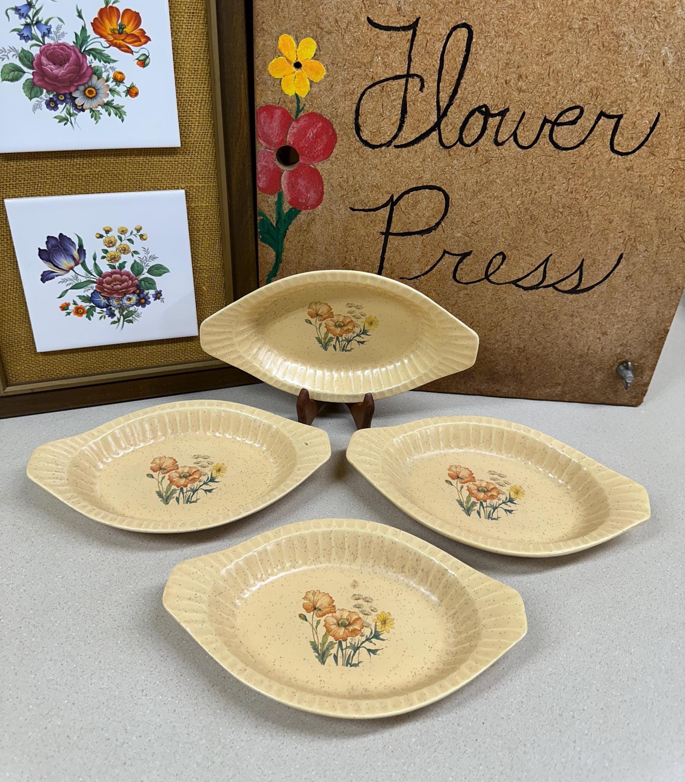 Vintage Treasure Craft Au Gratin Dishes: Floral Kitchen Decor, Set of 4