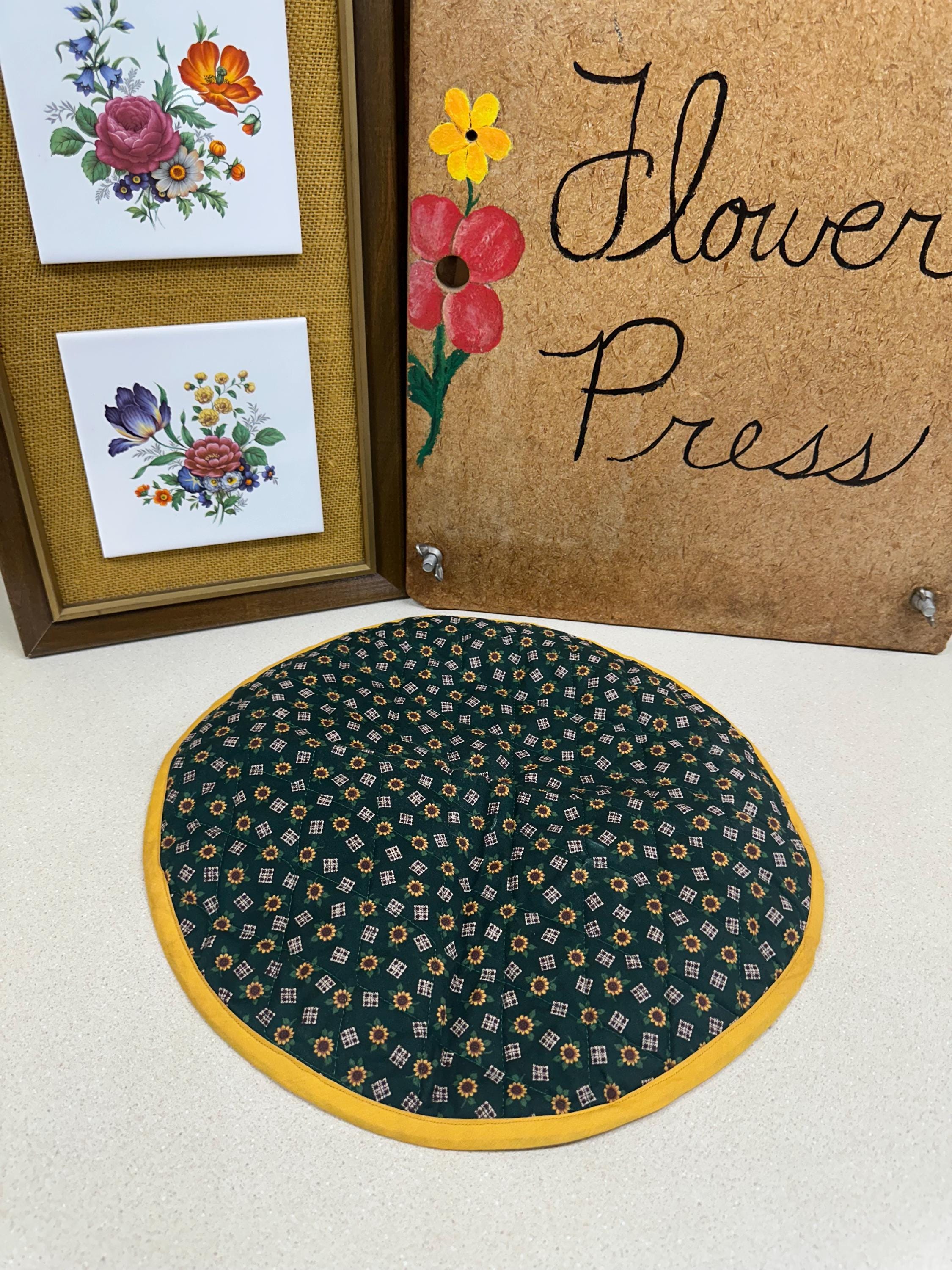 Handmade Sunflower Casserole Carrier Pot Luck Insulated Dish Warmer with Handles Farmhouse Kitchen Decor