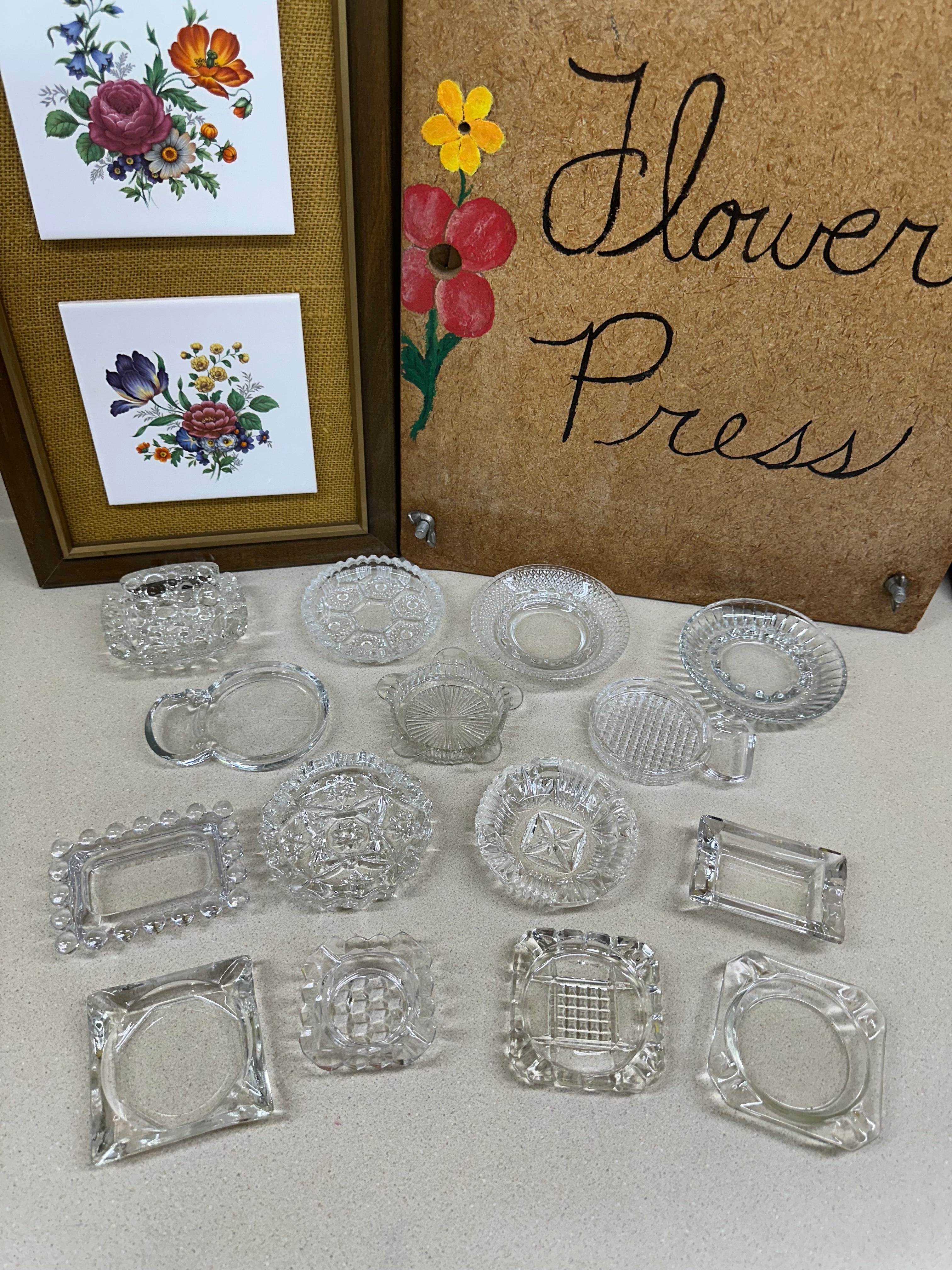 Vintage Ashtrays Clear Glass Ashtray Cigar Bar Wedding Decor Midcentury Trinket Dishes: Your Choice