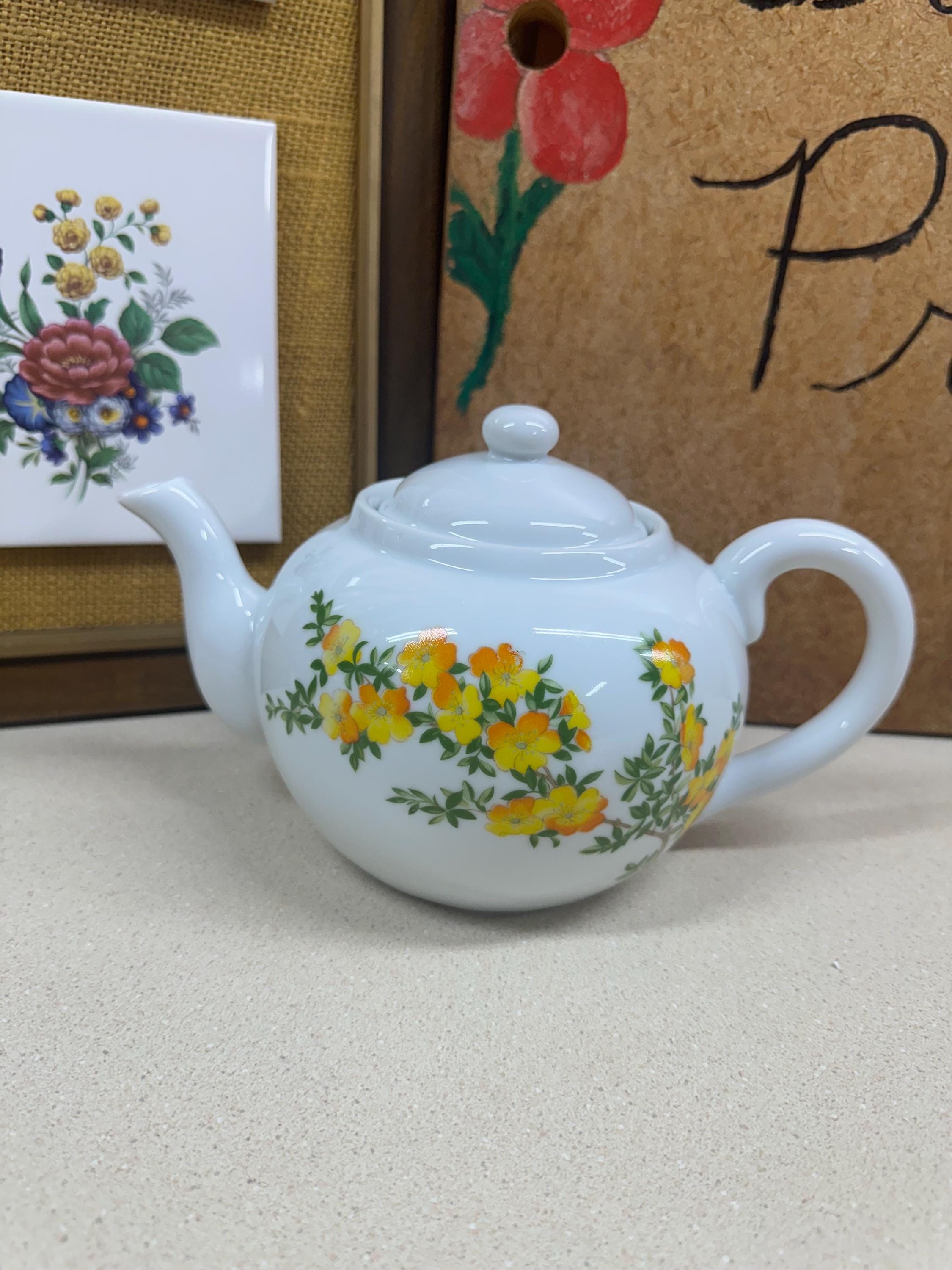 Vintage Teapot: Tea Kettle, Toscany Japan Yellow Orange Floral Kettle
