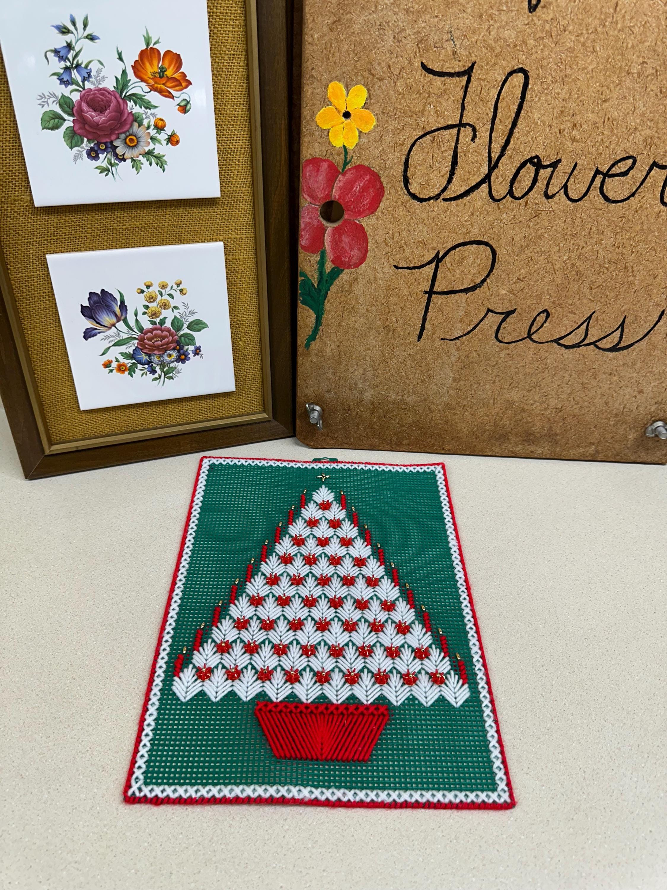Vintage Needlepoint Christmas Tree Wall Hanging: Retro Holiday Decor