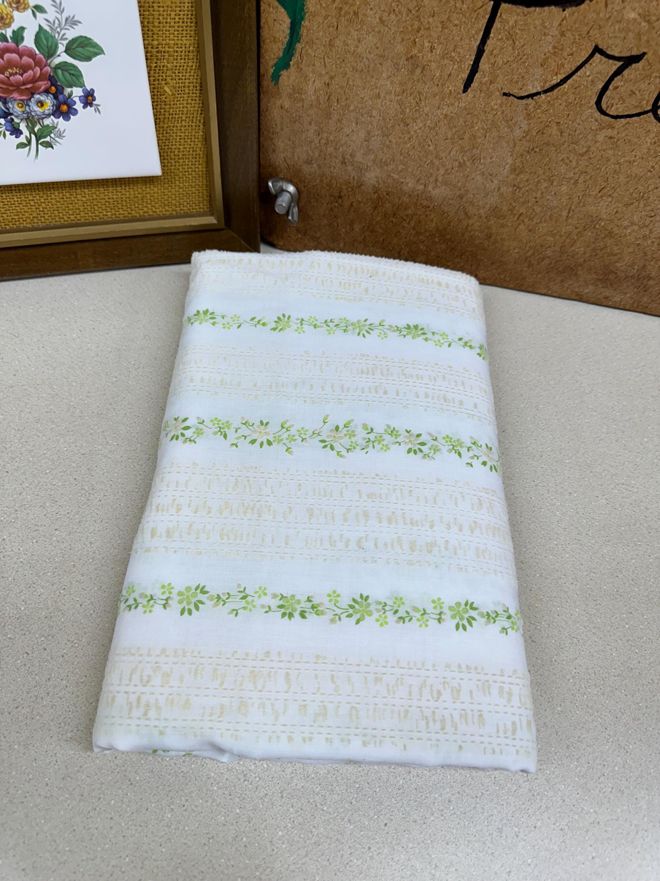 Vintage Floral Fabric: White & Green Textured Textile (86x44 inches