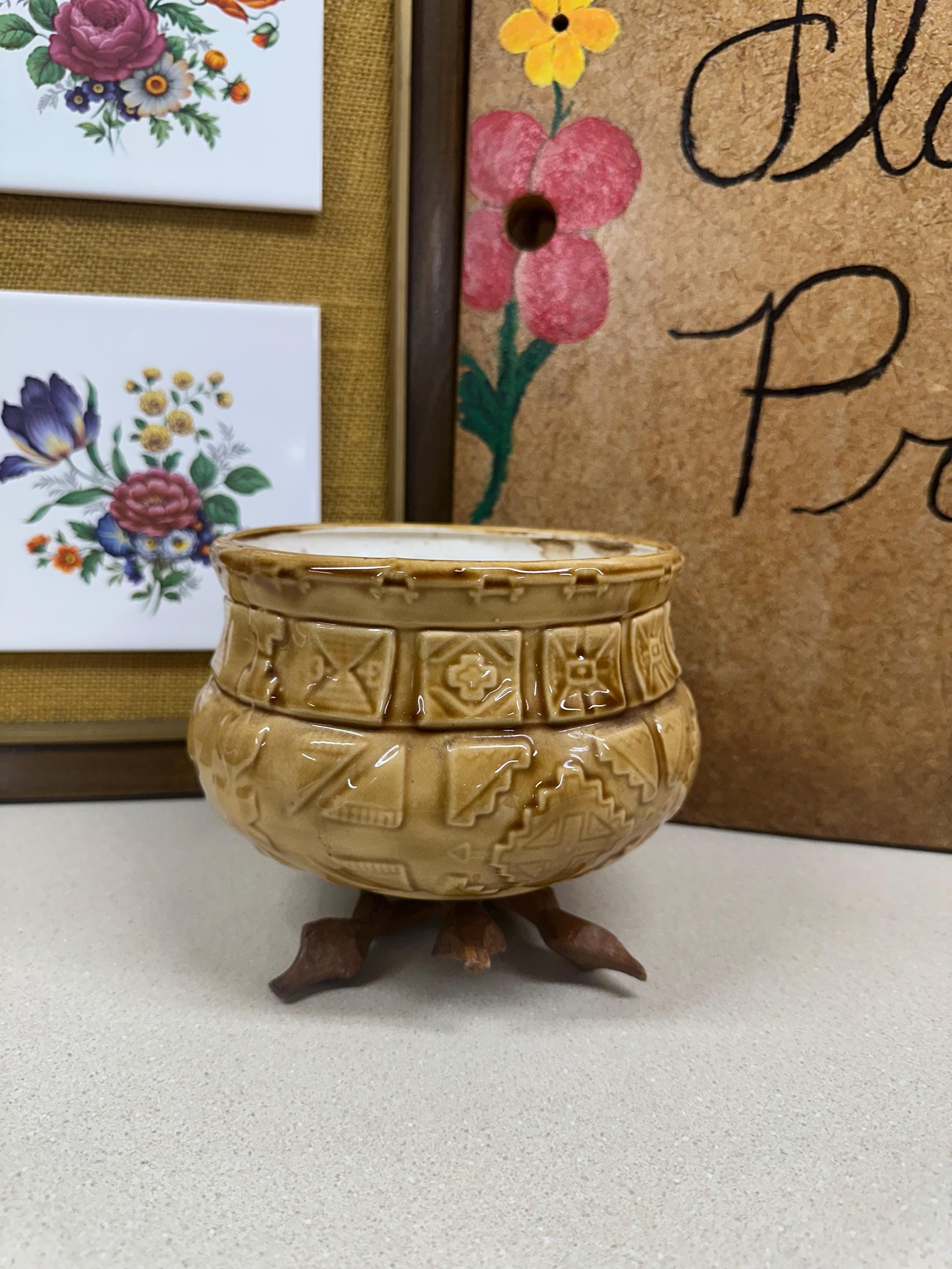 Vintage Planter/ Pot/ Plants/ Tan/ Natural/ Succulents/ Plant Vessel/ Retro/ Native American Print