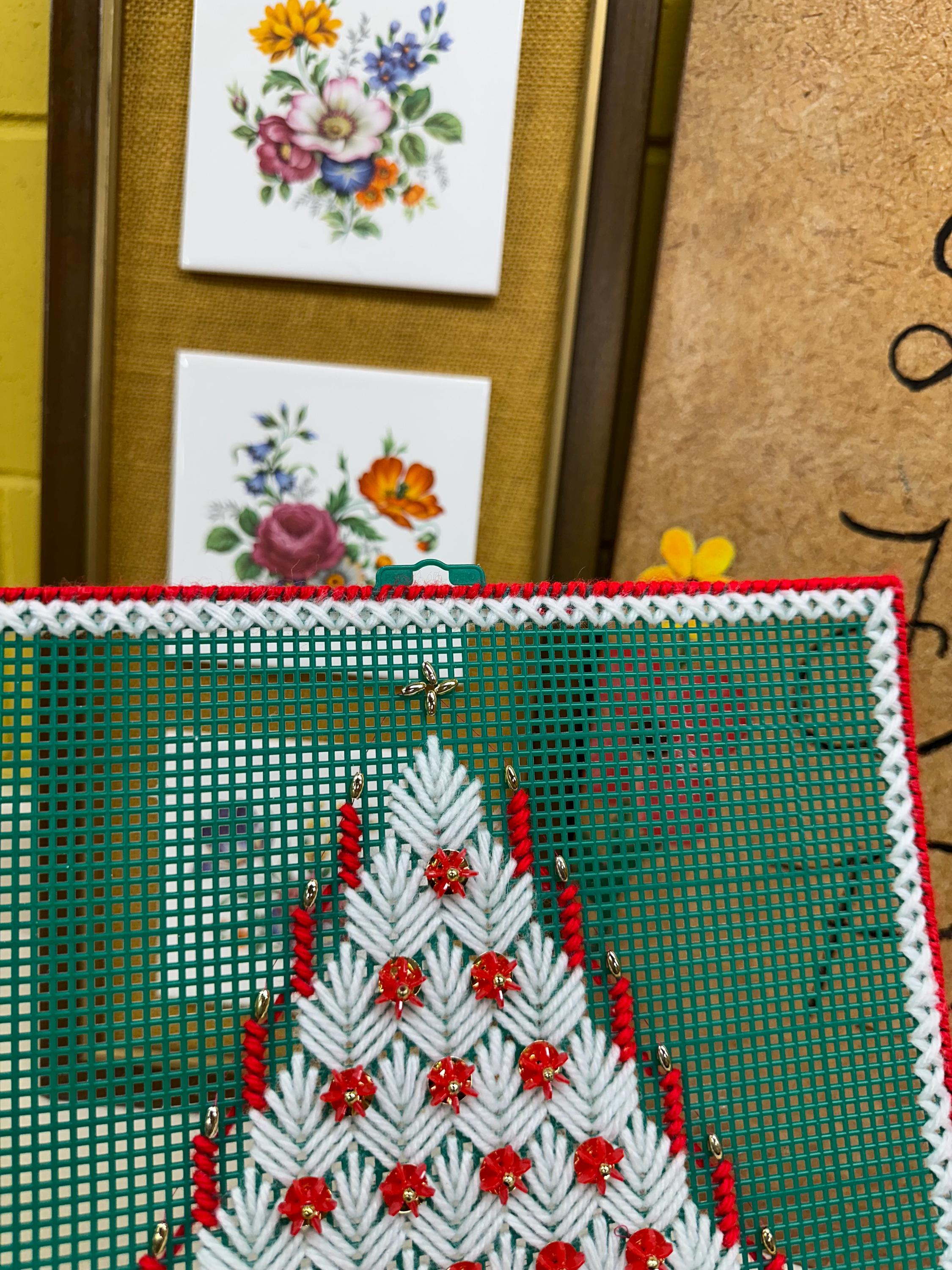 Vintage Needlepoint Christmas Tree Wall Hanging: Retro Holiday Decor