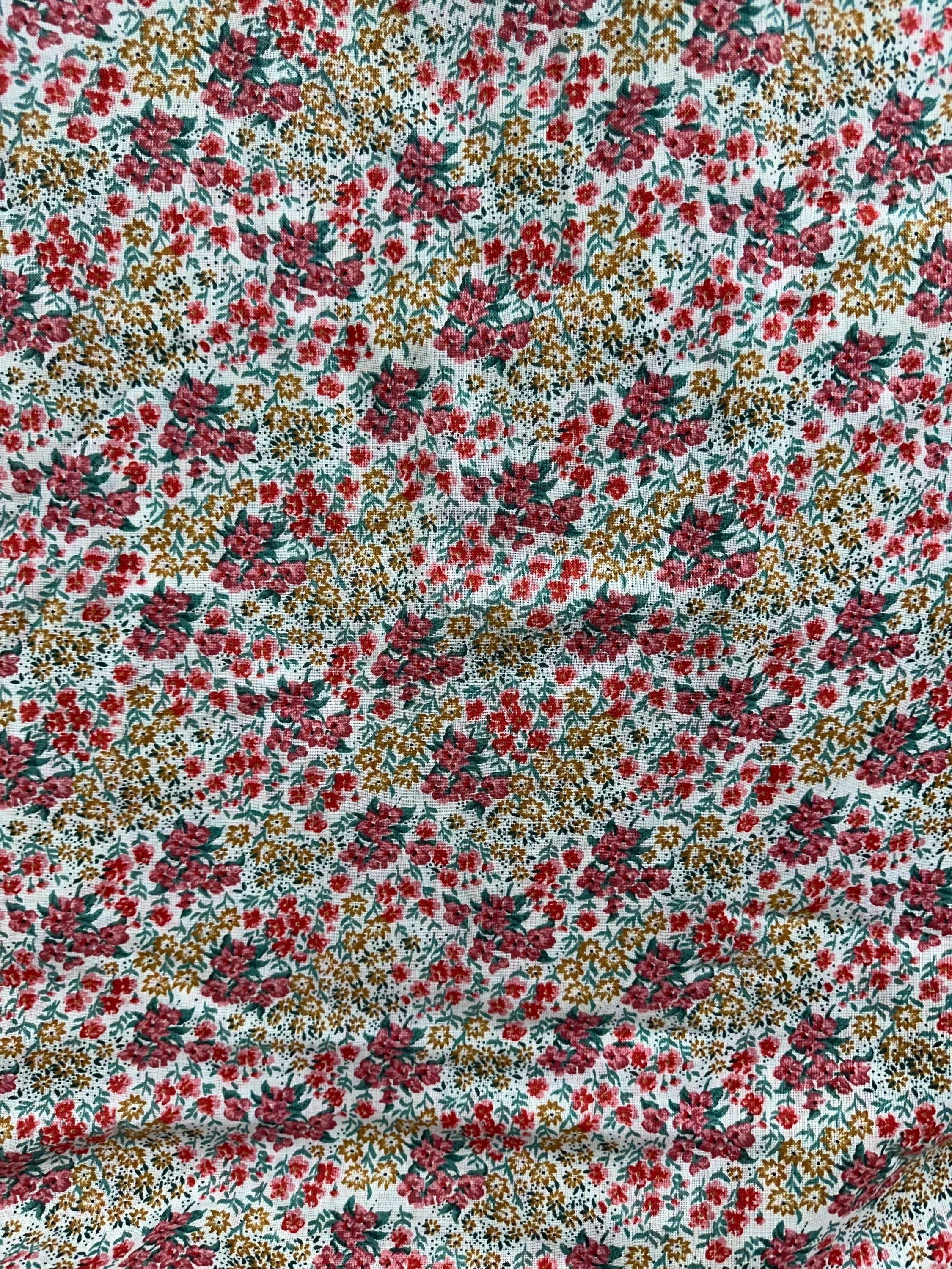 Vintage Fabric Material Textiles Floral Pink Green Brown 60 x 108 Inches